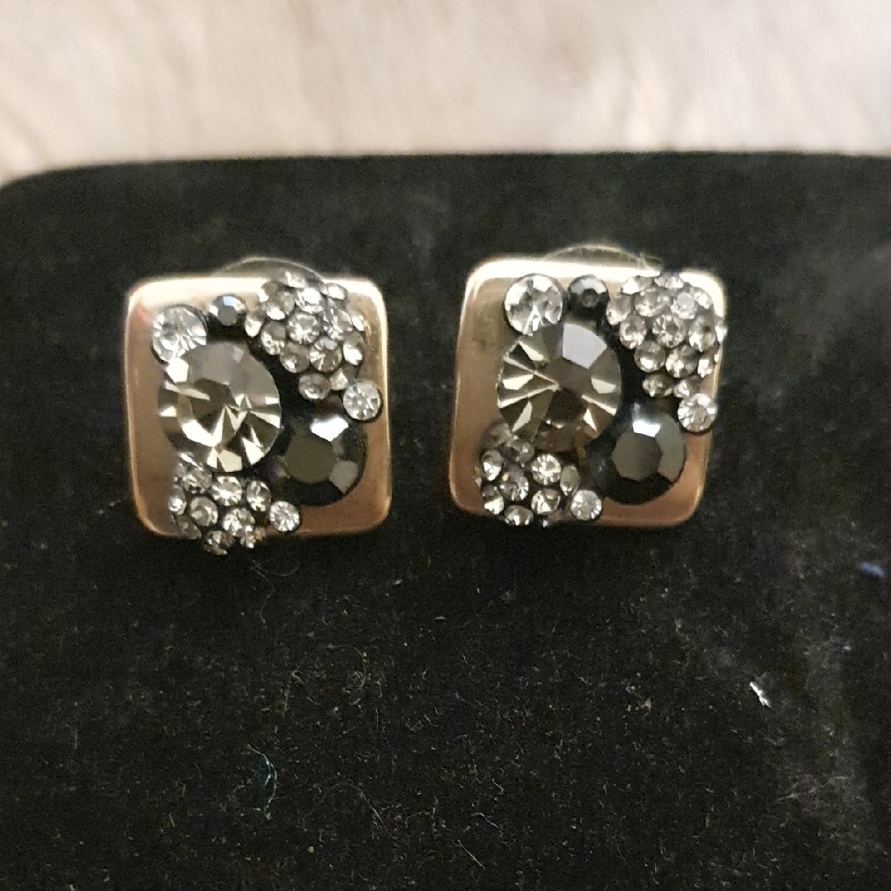 Elegant Gold and Black Stud Earrings